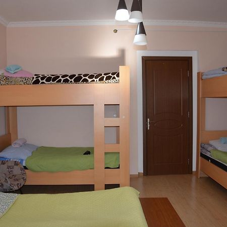 House In Mestia Bagian luar foto