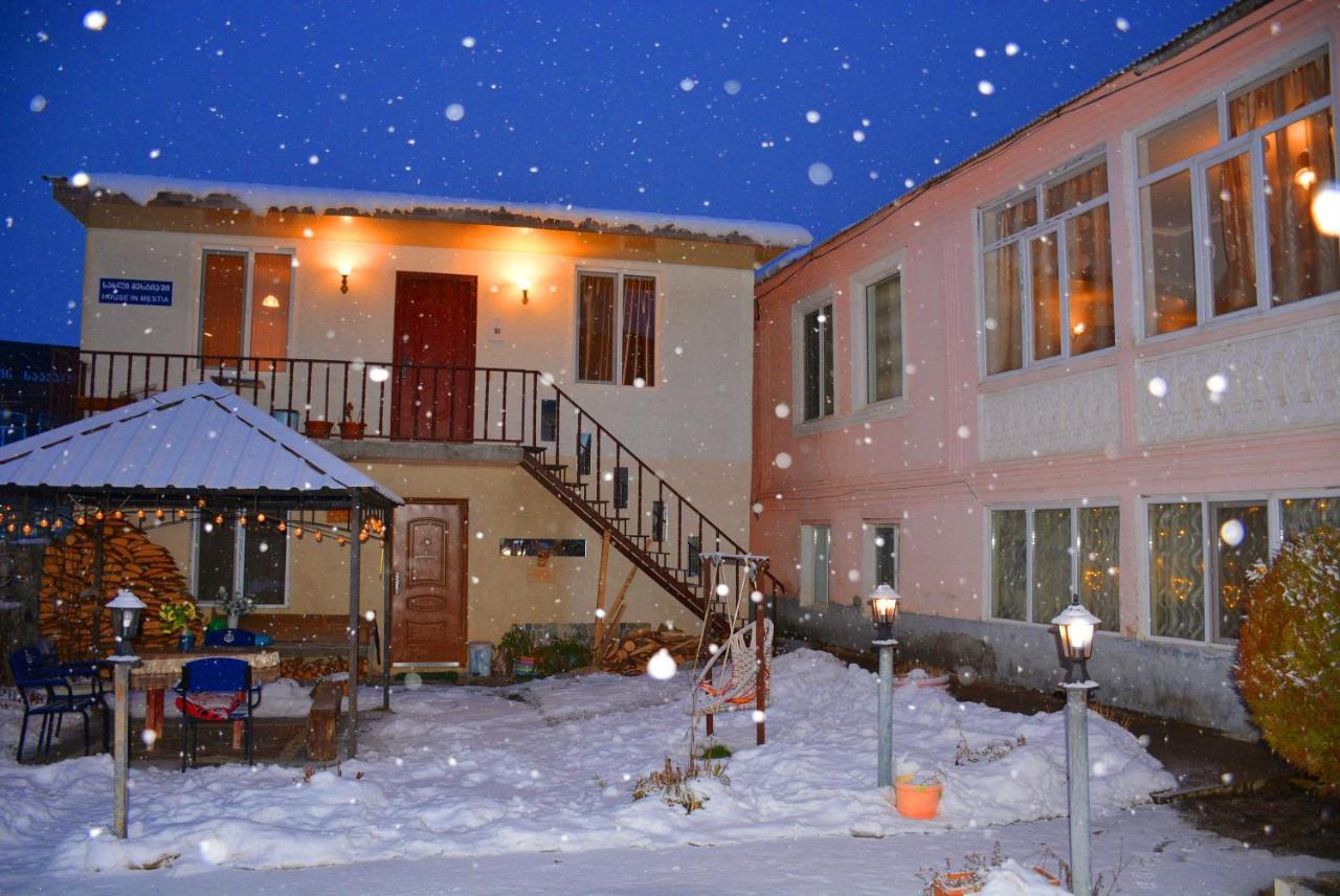 House In Mestia Bagian luar foto
